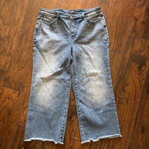 NYDJ | Relaxed Wide Leg Crop Jeans In